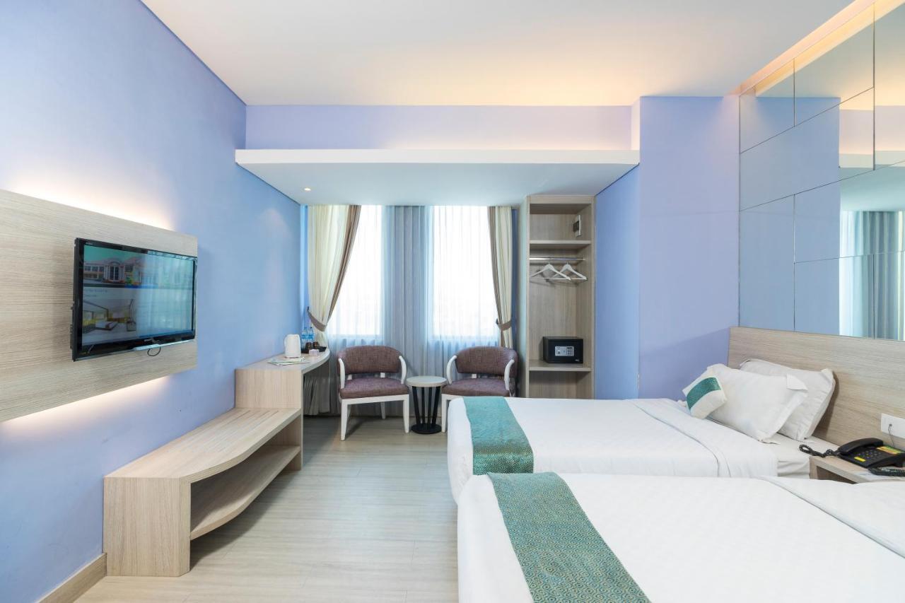 Royal City Hotel Джакарта Экстерьер фото
